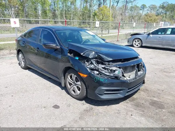 19XFC2F57HE061090 2017 HONDA CIVIC - Image 1