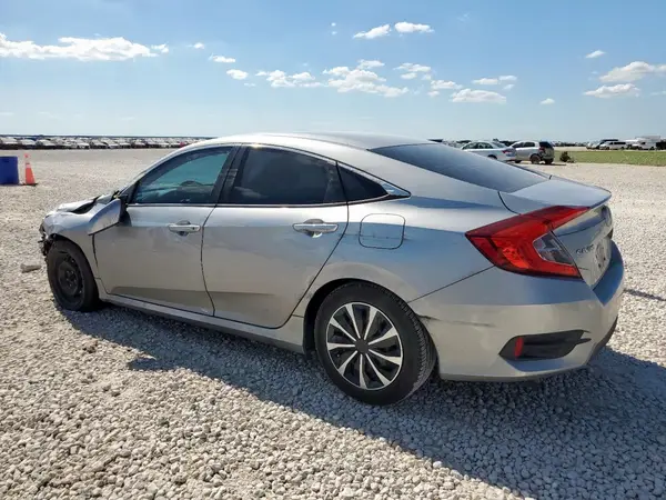 19XFC2F57HE063468 2017 HONDA CIVIC - Image 2
