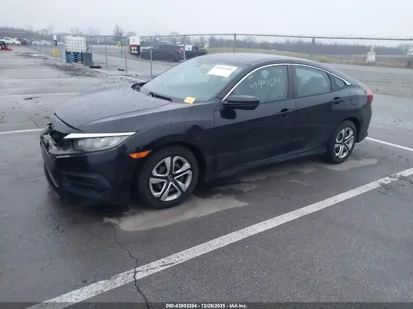 19XFC2F57HE072493 2017 HONDA CIVIC - Image 2
