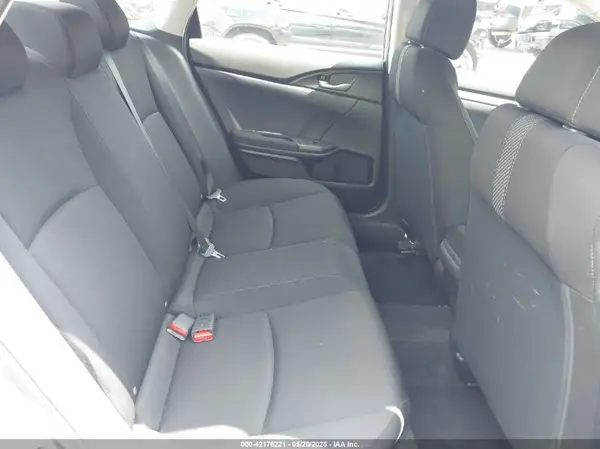 19XFC2F57HE077807 2017 HONDA CIVIC - Image 8