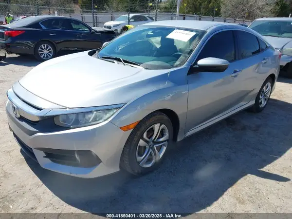 19XFC2F57HE200408 2017 HONDA CIVIC - Image 2