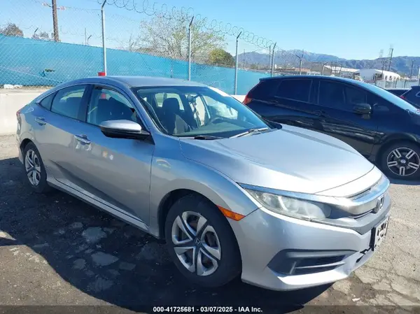 19XFC2F57HE202501 2017 HONDA CIVIC - Image 1