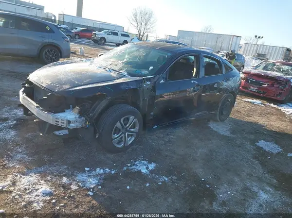 19XFC2F57HE206676 2017 HONDA CIVIC - Image 2