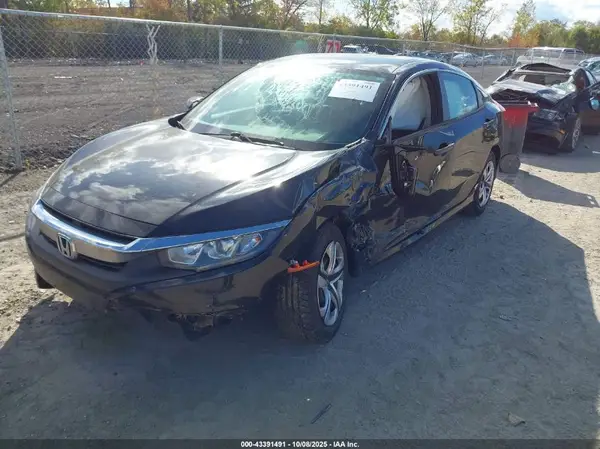 19XFC2F57HE208914 2017 HONDA CIVIC - Image 2