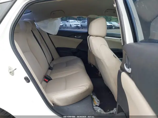 19XFC2F57HE209285 2017 HONDA CIVIC - Image 8
