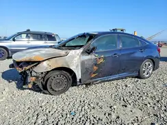 19XFC2F57HE215555 2017 HONDA CIVIC