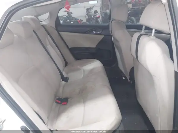 19XFC2F57HE215913 2017 HONDA CIVIC - Image 8