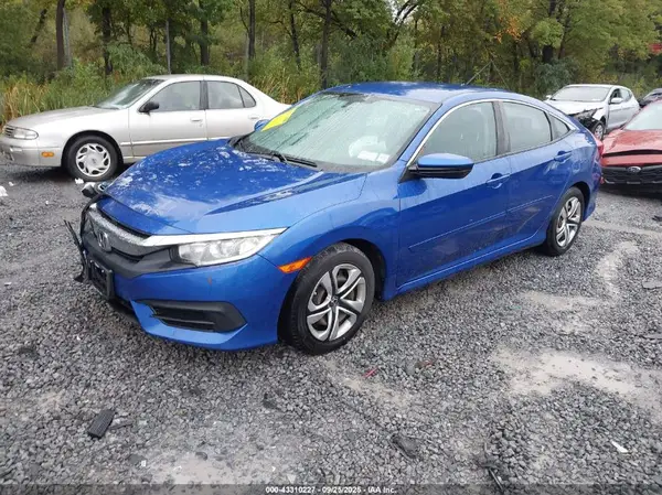 19XFC2F57HE229200 2017 HONDA CIVIC - Image 2