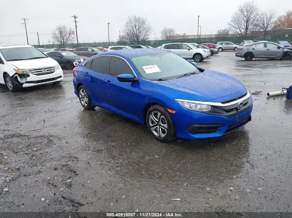 19XFC2F57HE232226 2017 HONDA CIVIC - Image 1