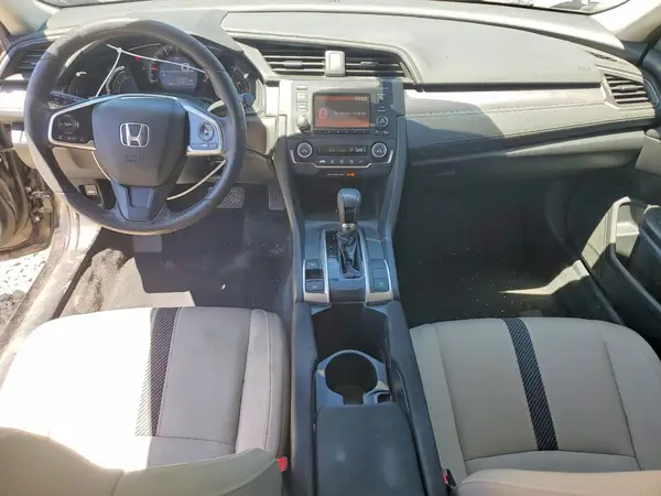 19XFC2F57JE002580 2018 HONDA CIVIC - Image 8