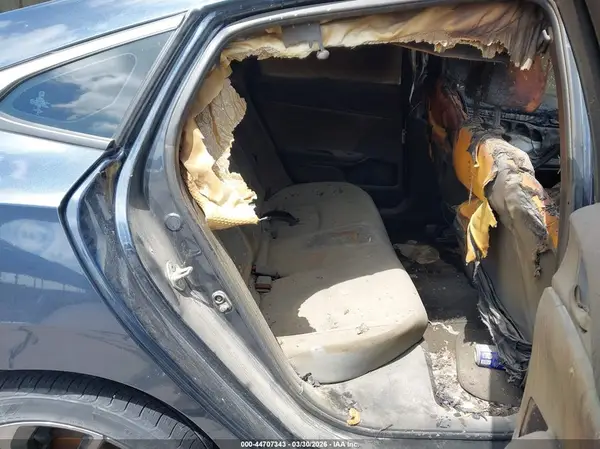 19XFC2F57JE007536 2018 HONDA CIVIC - Image 8