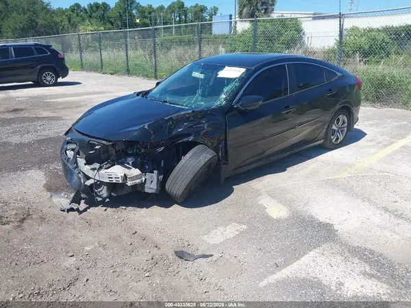 19XFC2F57JE011702 2018 HONDA CIVIC - Image 2