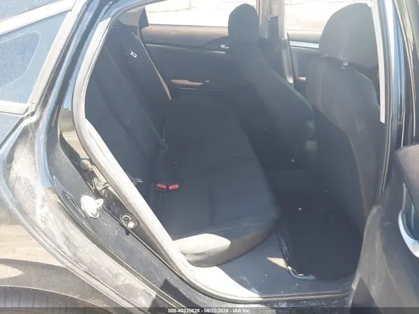 19XFC2F57JE011702 2018 HONDA CIVIC - Image 8