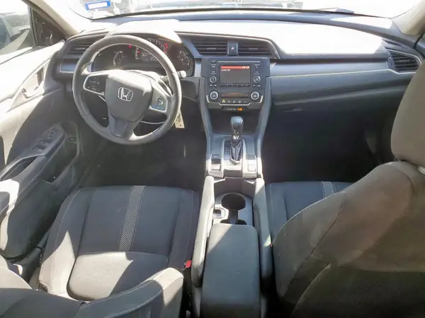 19XFC2F57JE011828 2018 HONDA CIVIC - Image 8