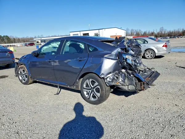 19XFC2F57JE033134 2018 HONDA CIVIC - Image 2