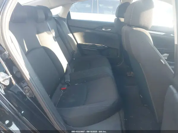 19XFC2F57JE036227 2018 HONDA CIVIC - Image 8
