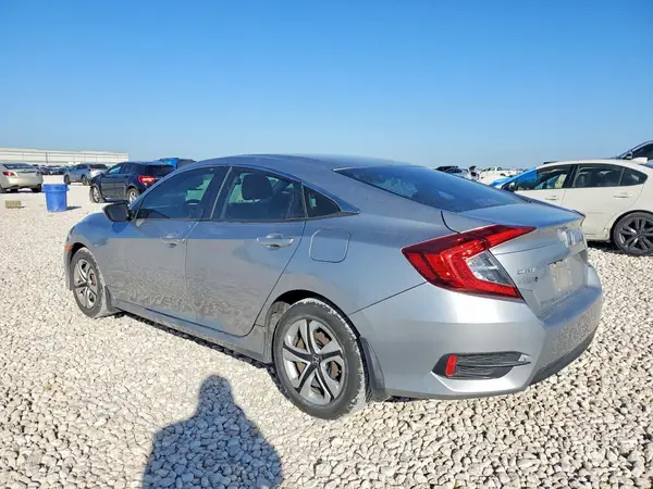 19XFC2F57JE042349 2018 HONDA CIVIC - Image 2