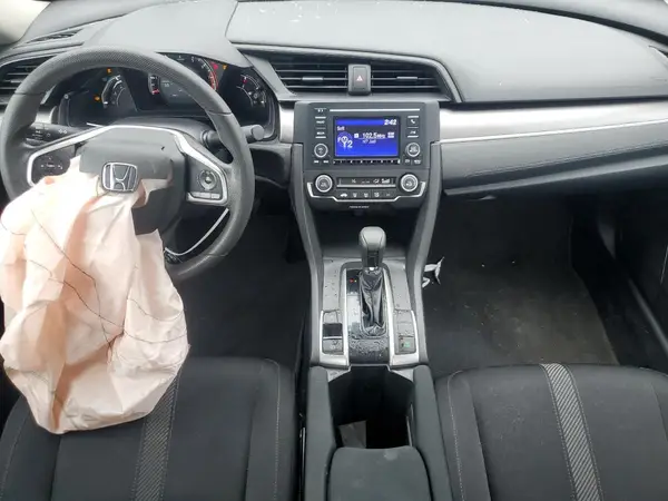 19XFC2F57JE043727 2018 HONDA CIVIC - Image 8
