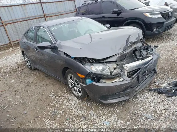 19XFC2F57JE044098 2018 HONDA CIVIC - Image 1