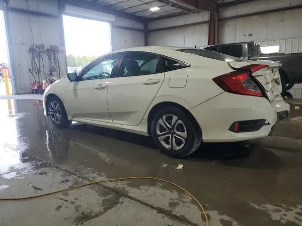 19XFC2F57JE200236 2018 HONDA CIVIC - Image 2