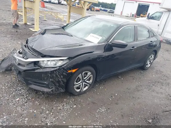 19XFC2F57JE201001 2018 HONDA CIVIC - Image 2