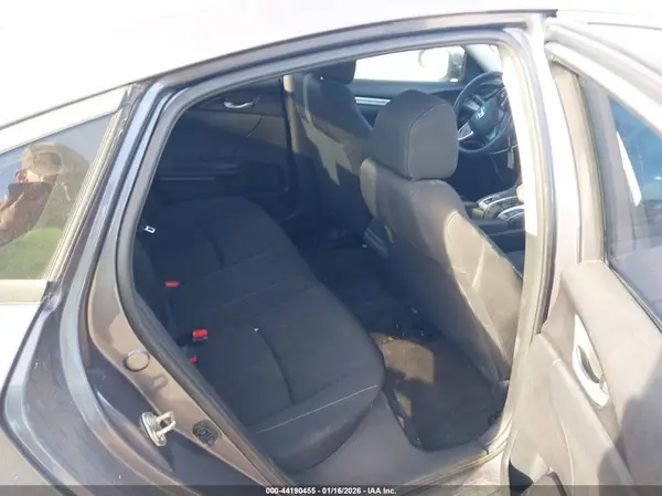 19XFC2F58GE010096 2016 HONDA CIVIC - Image 8