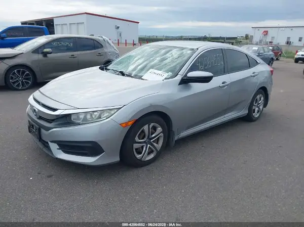 19XFC2F58GE019235 2016 HONDA CIVIC - Image 2