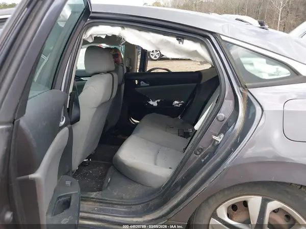 19XFC2F58GE048704 2016 HONDA CIVIC - Image 8