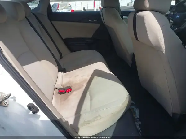 19XFC2F58GE063266 2016 HONDA CIVIC - Image 8