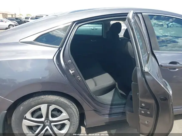 19XFC2F58GE077619 2016 HONDA CIVIC - Image 8
