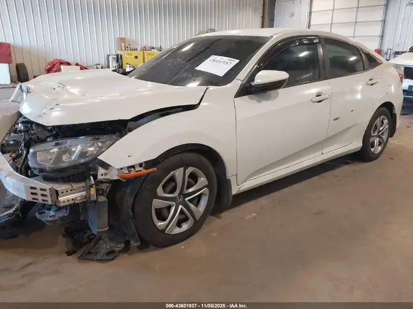 19XFC2F58GE080584 2016 HONDA CIVIC - Image 2