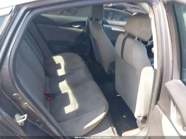 19XFC2F58GE081685 2016 HONDA CIVIC - Image 8