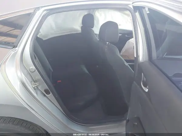 19XFC2F58GE088149 2016 HONDA CIVIC - Image 8