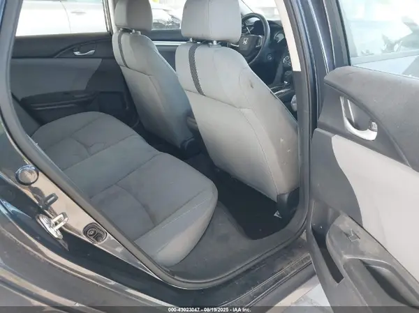 19XFC2F58GE207799 2016 HONDA CIVIC - Image 8