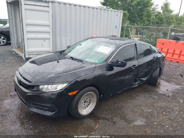 19XFC2F58GE221900 2016 HONDA CIVIC - Image 2
