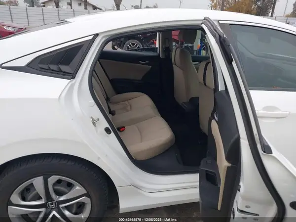 19XFC2F58GE237000 2016 HONDA CIVIC - Image 8
