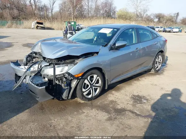 19XFC2F58GE243072 2016 HONDA CIVIC - Image 2