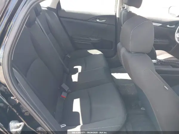 19XFC2F58HE000802 2017 HONDA CIVIC - Image 8