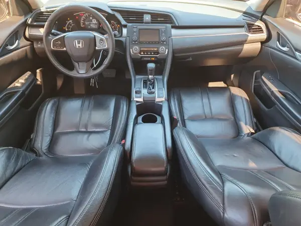 19XFC2F58HE020841 2017 HONDA CIVIC - Image 8