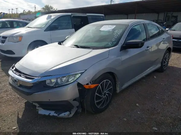 19XFC2F58HE020922 2017 HONDA CIVIC - Image 2