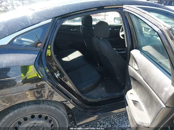 19XFC2F58HE037705 2017 HONDA CIVIC - Image 8