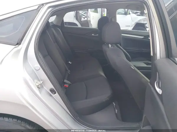 19XFC2F58HE040958 2017 HONDA CIVIC - Image 8