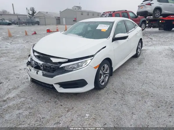 19XFC2F58HE044444 2017 HONDA CIVIC - Image 2