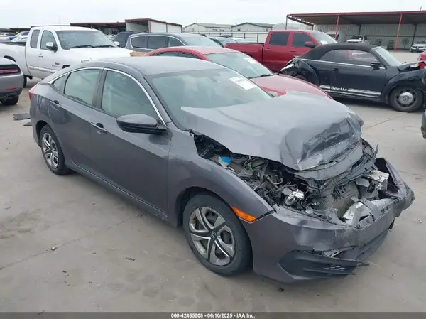 19XFC2F58HE057422 2017 HONDA CIVIC - Image 1