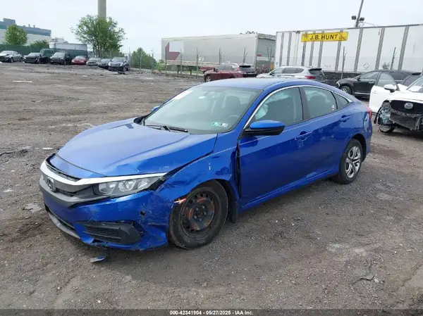 19XFC2F58HE058408 2017 HONDA CIVIC - Image 2
