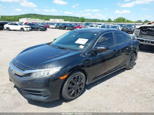 19XFC2F58HE060966 2017 HONDA CIVIC - Image 2