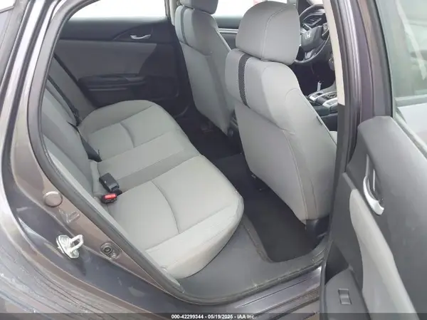 19XFC2F58HE073765 2017 HONDA CIVIC - Image 8