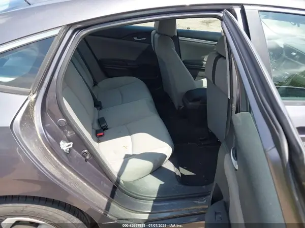 19XFC2F58HE200451 2017 HONDA CIVIC - Image 8