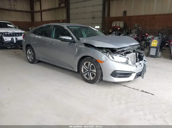 19XFC2F58HE201034 2017 HONDA CIVIC - Image 1