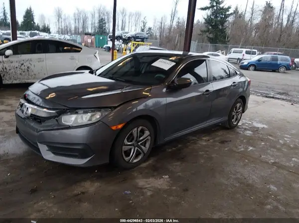 19XFC2F58HE209117 2017 HONDA CIVIC - Image 2